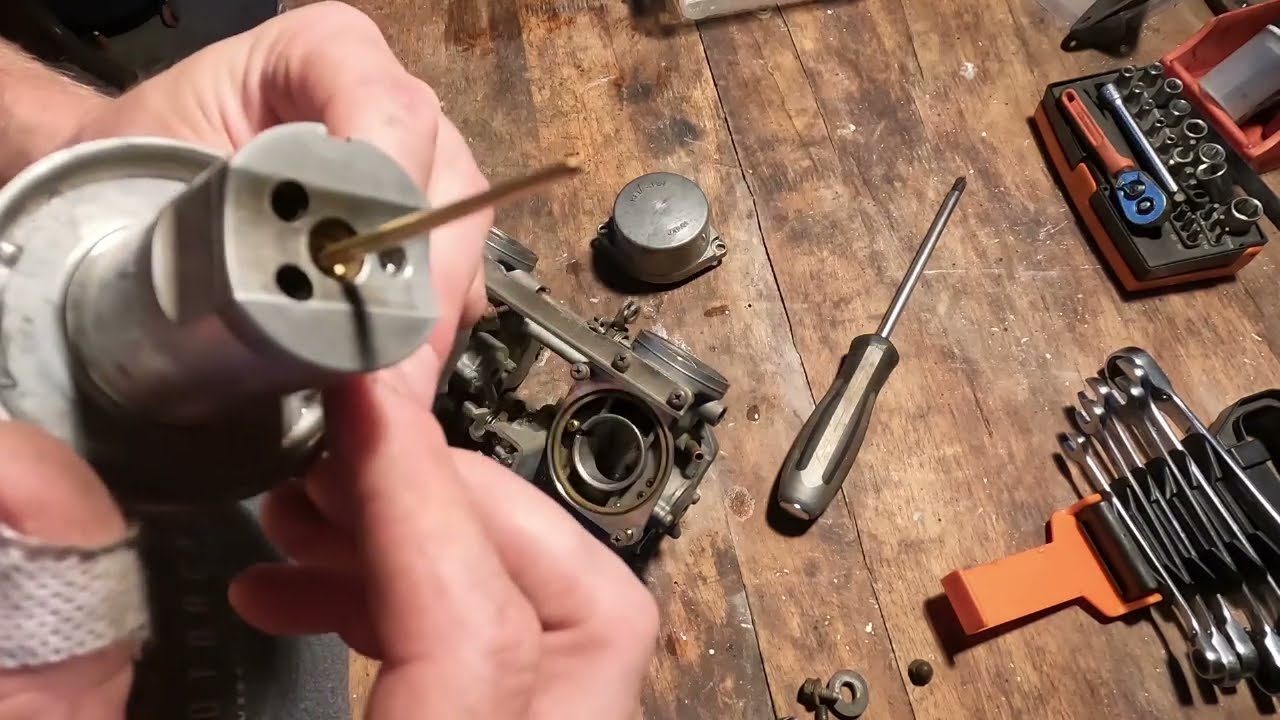 Honda CB400N Carburetor Rebuild and Clean Instruction Video