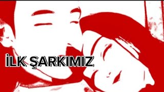 İLK ŞARKIMIZ - Özlem ÇELİK & Yusuf EYNALLI - Odam Kireç Tutmuyor - Şiir Resimi