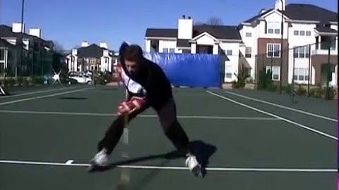 Smarthockey 6.19 Gliding with Puck - rotation right/rotation left