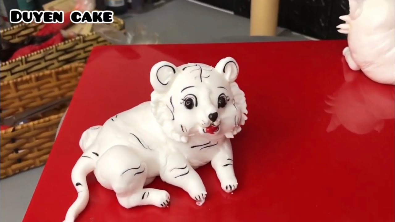 Cách làm con Cọp #4 - How to make a Cattle # 4 - Duyen Cake