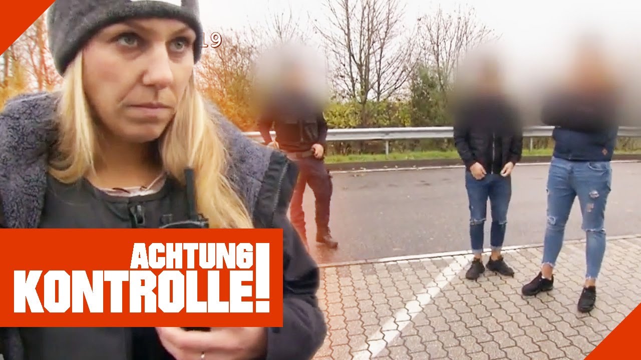 "Das sind reisende Täter!" - Polizei hält verdächtiges Auto an | Achtung Kontrolle | Kabel Eins