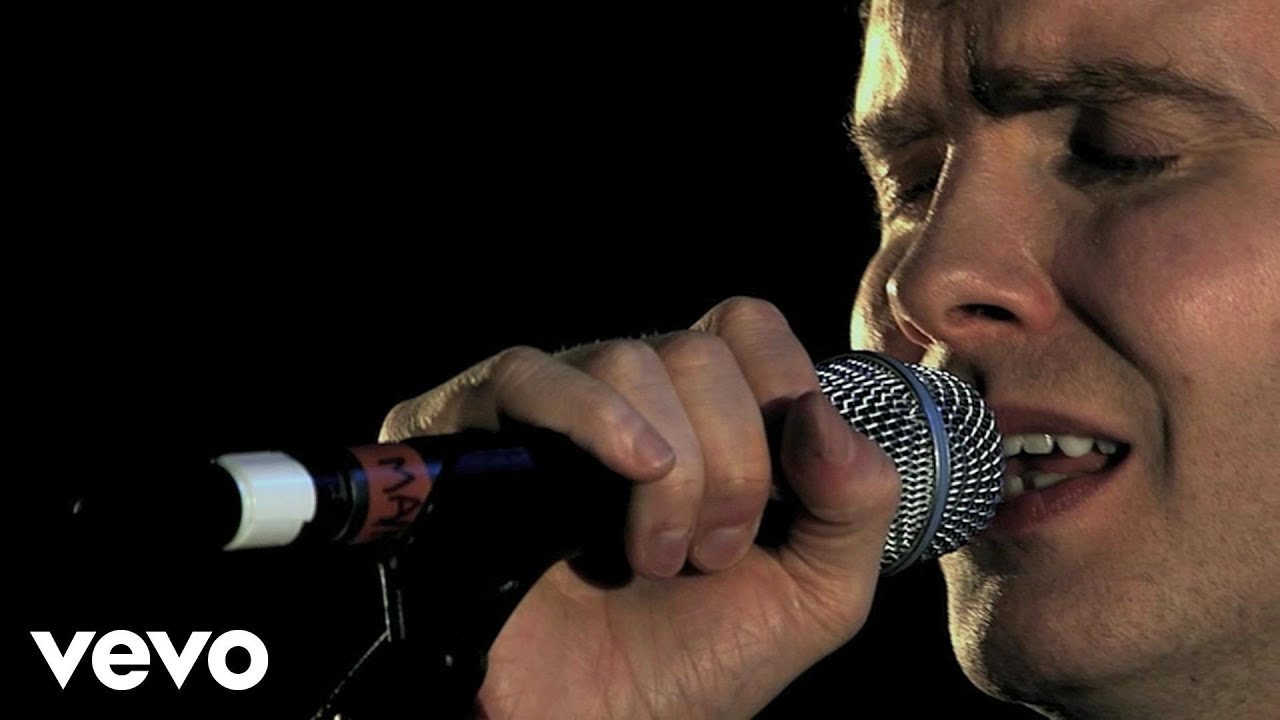 ゲイが率いるバンド Sigur Ros の音楽は 息を飲むほど美しい Bianista