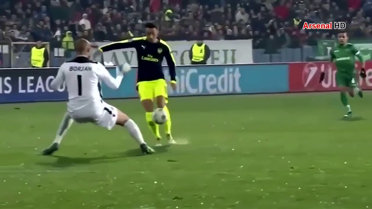 Mesut Ozil S Goal Arsenal Vs Ludogorets Razgrad 01 11 16 Youtube Mesut Ozil S Goal Arsenal Vs Ludogorets Razgrad 01 11 16 Youtube
