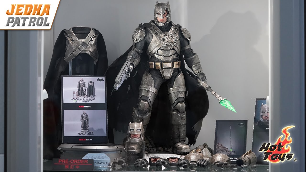 ホットトイズ　アーマード・バットマン　ブラッククロム DC Comics Armored Batman Black Chrome Version Sixth Scale Fi