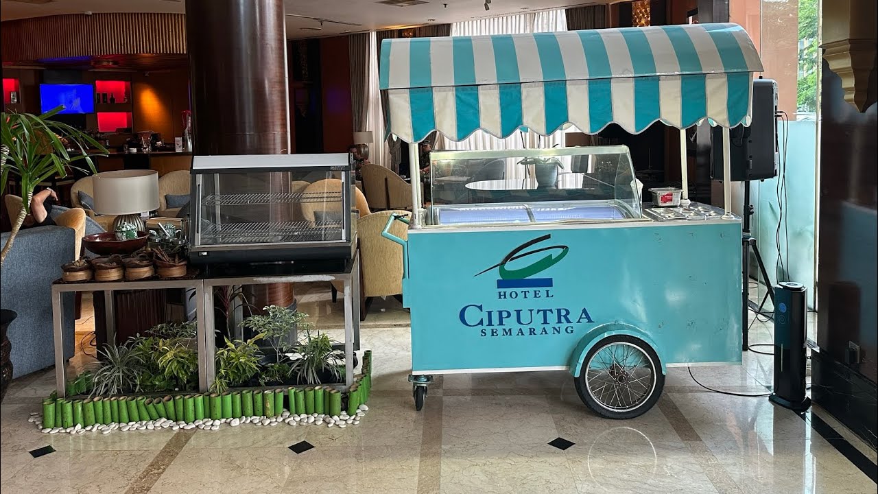 Hotel Ciputra Semarang; Simpang Lima View