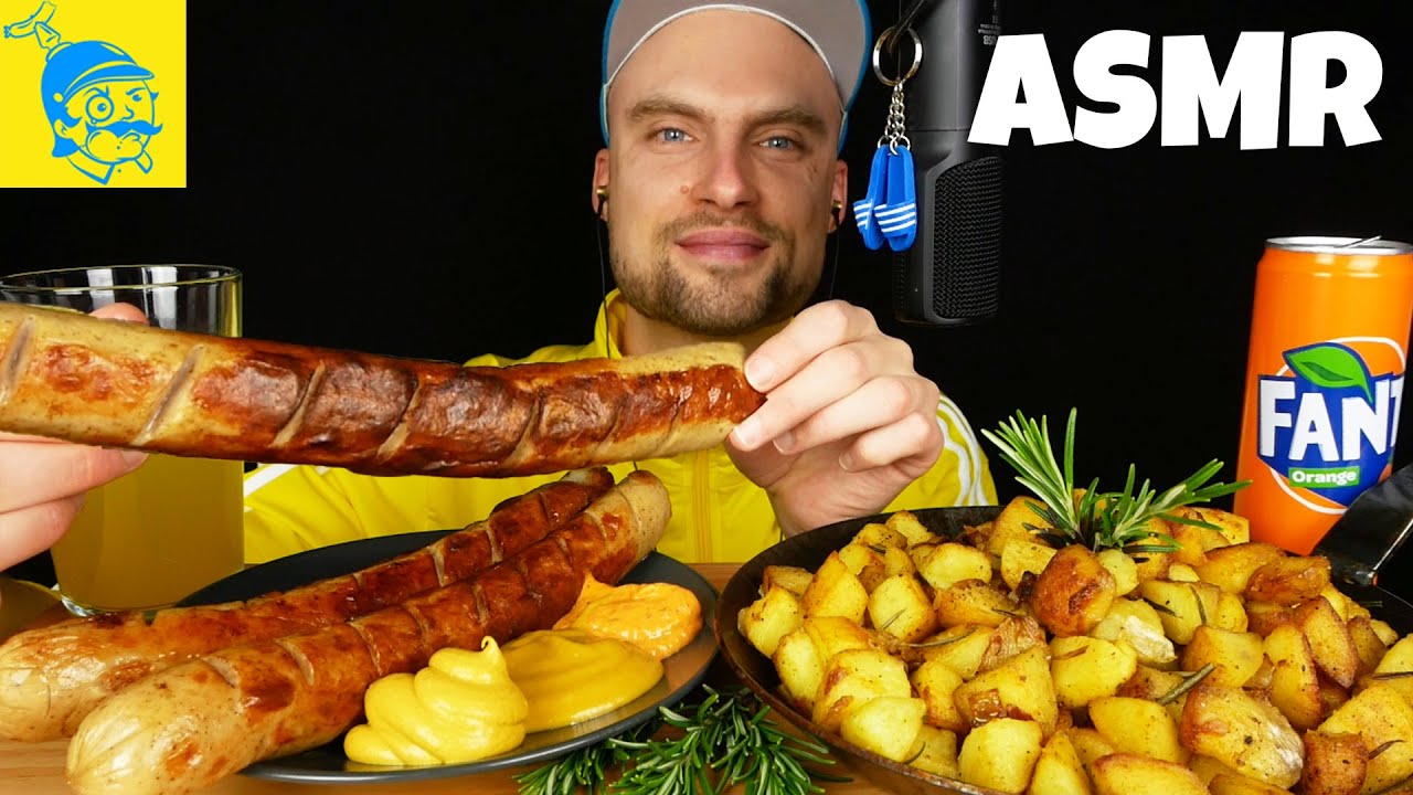 ACMP Я ем супердлинную немецкую колбасу. 💛💙 (русские субтитры, асмр) - GFASMR