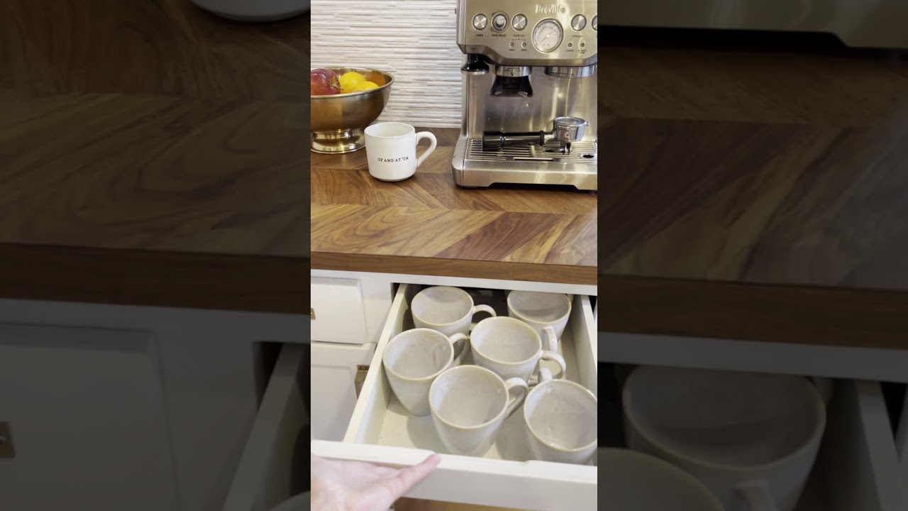 How to Organize Kitchen Drawers – Hallstrom Home