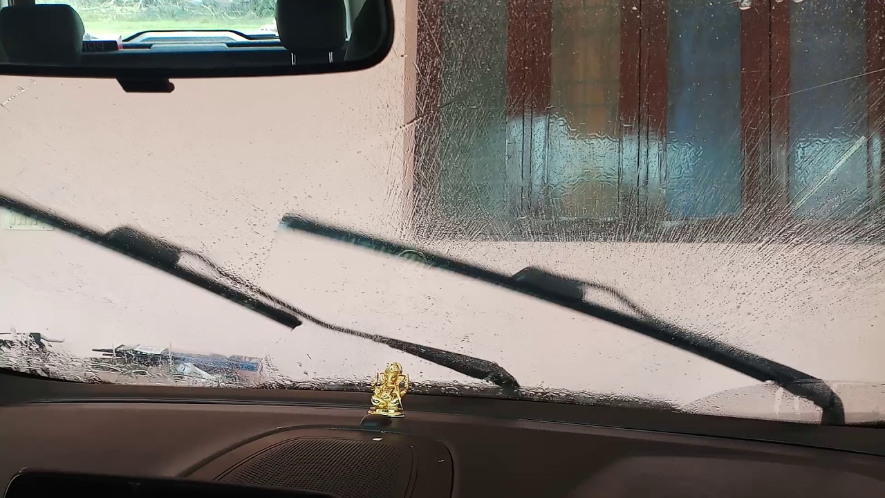 BOSCH Clear advantage Frameless wipers in Ford Ecosport.. YouTube