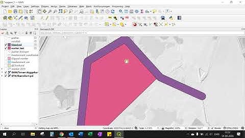 QGIS - Temporary scratch layer, buffer, merge og dissolve