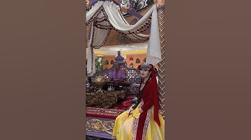 Thumbnail of Feel the charm of dance ,Why are the flowers so red ?