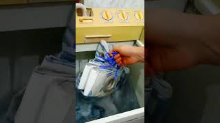 वाशिंग मशीन में धोने से अब नहीं टूटेगें परदों के रिंग्स Best way to wash curtains in washing machine