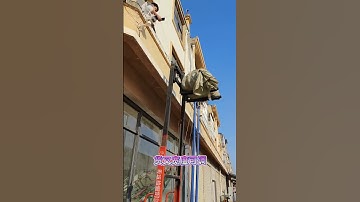 Customizable on-site feeding, grass bundle lifting, remote sand scraping and other machines.