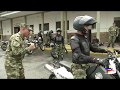 Primera mujer en conducir motocicletas en el Ejército Nacional