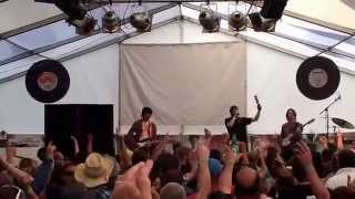 THE CLONE ROSES - i wanna be adored - HIPSHAKER, ISLE OF WIGHT FESTIVAL 2015