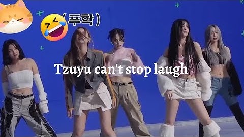 Tzuyu make twice laugh #tzuyu #twice #funny