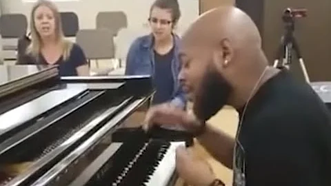 Trey McLaughlin (Cover) "I Shall Wear a Crown" at ...