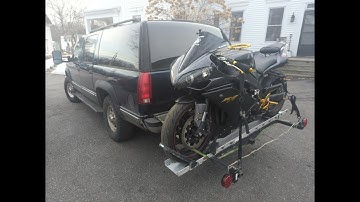 2007 Yamaha R1 - Stator, Regulator/Rectifier, & Battery Replacement