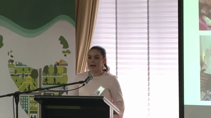 Jessica Bean, Patient Advocate at 2017 Burnie Heal...