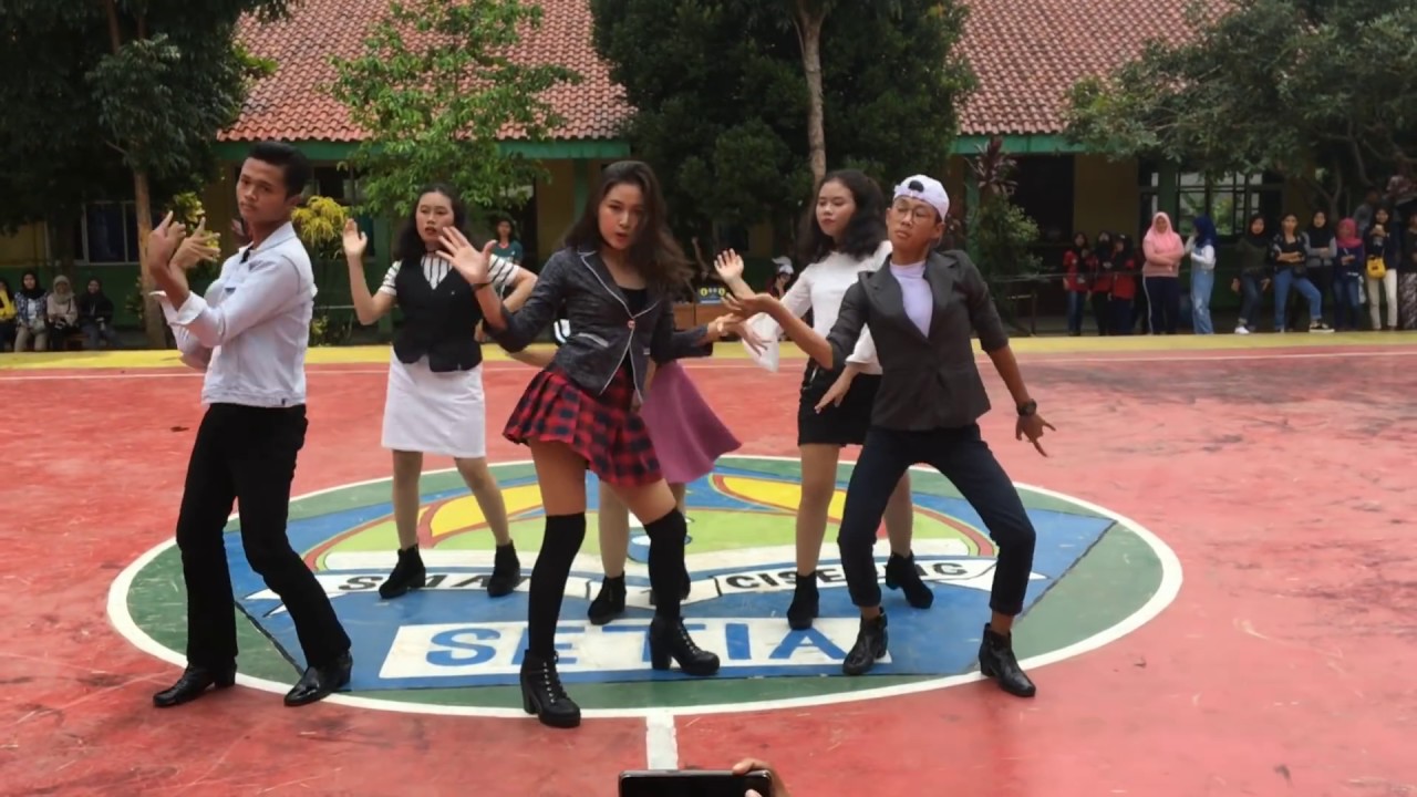 BLACKPUNK D.C [DANCE COVER] 'Solo' - Jennie (제니) – & Black Pink (블랙핑크) BBHMM