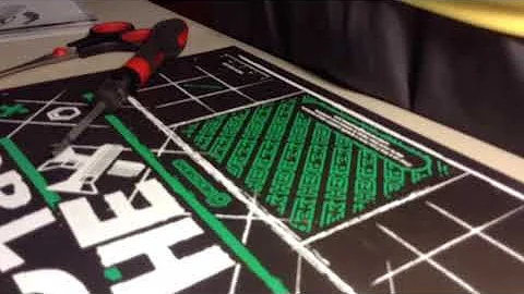 Team Associated SC10 4x4 Factory Team Kit- Build (Video 1)