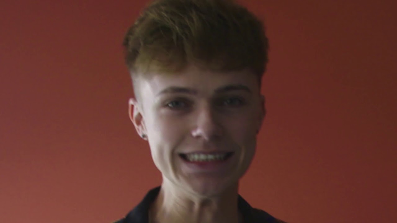 HRVY On Lessons From Touring & How A Fan Comment On Instagram Helped Write  His Latest Single - Music Feeds