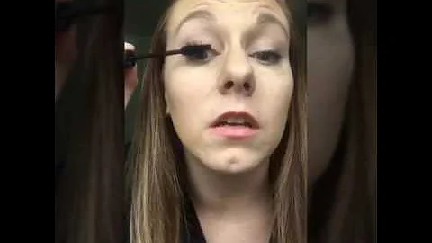 Simple Light Smokey Eye