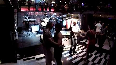 121027 VidAGig.com @ West End - Allou April - Drea...