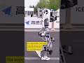 Robots humanoides rebajan casi dos horas tiempo del año pasado en media maratón de Pekín