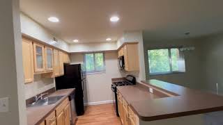 Rosslyn Vue 1820-208 | 1 Bed, 1 Bath | 900 sq. ft. | Standard | 11a