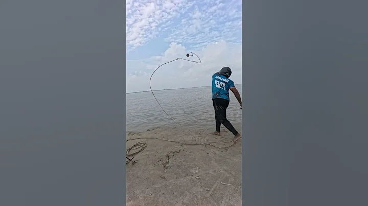 Small catfish bait throwing method 07  #fishinglife  #Amazing  #bait