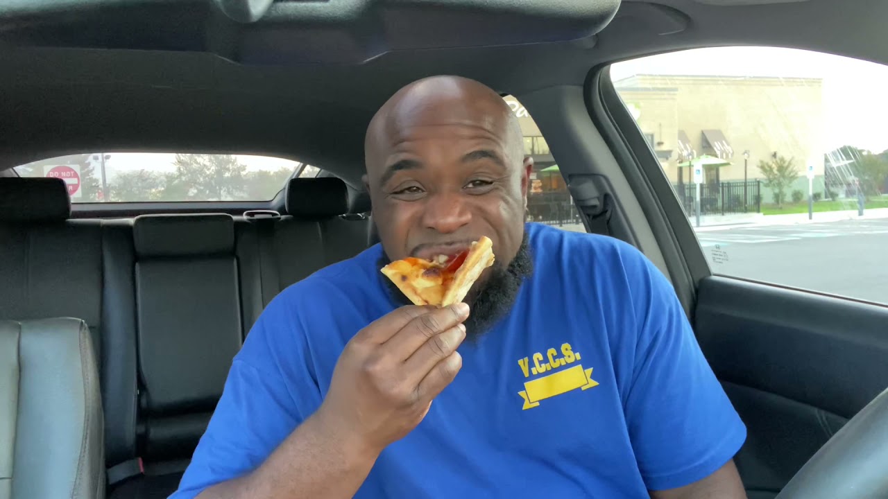 PANERA BREAD SAUSAGE AND PEPPERONI PIZZA 🍕 REVIEW The Eze Life YouTube