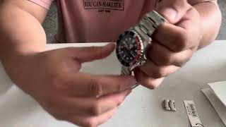 Unboxing the Seiko 5 Sports Sea Urchin Pepsi - my watch #1