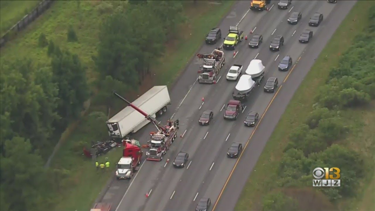 Tractor-trailer driver dies in crash on I-95 in Laurel - YouTube