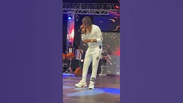 Jah Prayzah performing Goto song