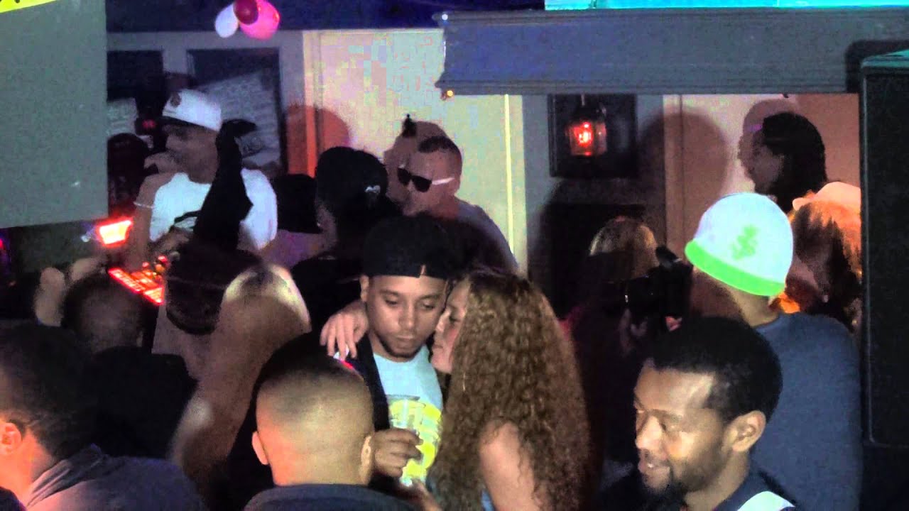 17 VTG Kaascous Brotherarmz Goeroe Cafe Old Shoe vr 30 05 14 Sd 01 017