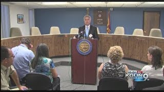 State superintendent Huppenthal apologizes for blog comments, refuses to step down