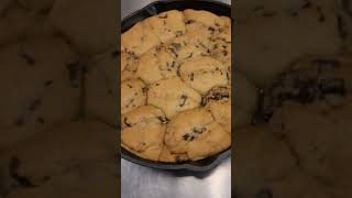 deep-dish chocolate chips cookie shorts