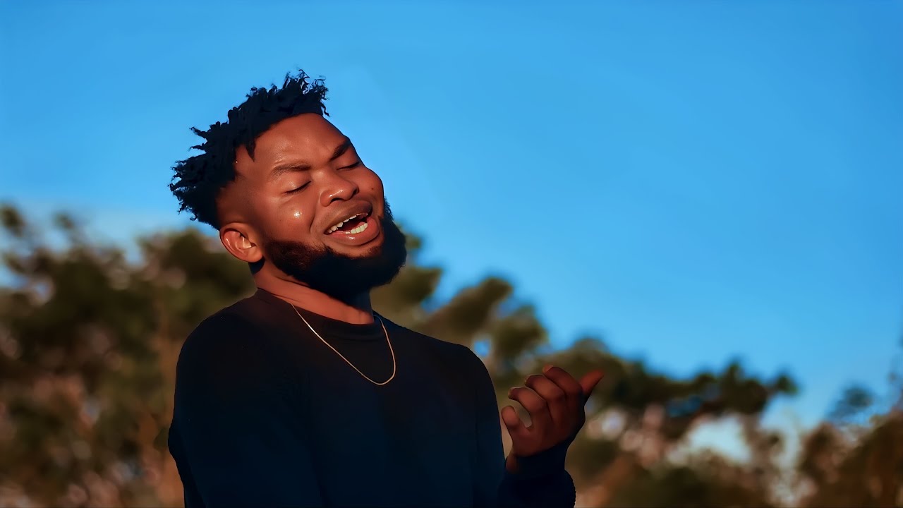 Martins Hero - On This Road (Performance Video)