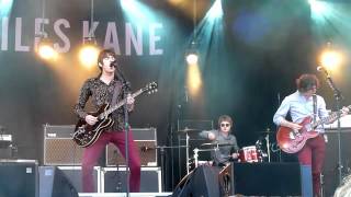 Miles Kane - Better Left Invisible [Live at Indian Summer Festival - 16-06-2012]