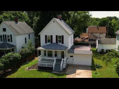 1073 E River St, Elyria, OH home video tour