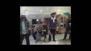 Video gokil lucu dangdutan cover new pallapa - hitam duniamu putih cintaku 2017