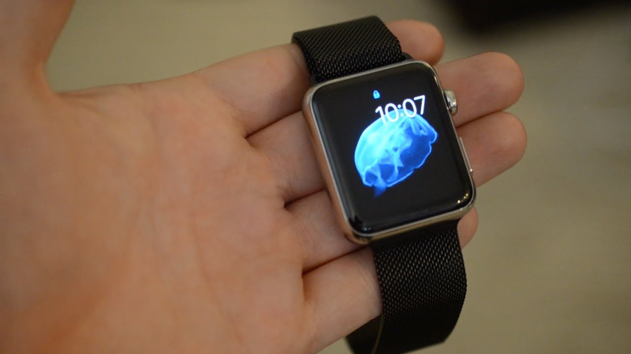 Часы apple черные. Эппл вотч черные. Apple watch Midnight. Apple watch Milanese loop. Часы эпл вотч черные.