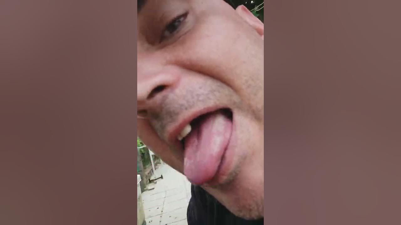 Слави клашъра не знае какво говори в класациите си! - YouTube