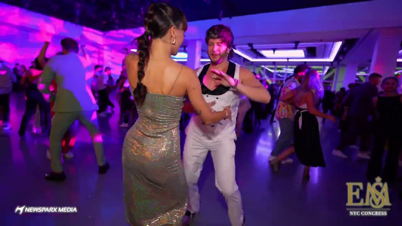 Carlos Johan Jakobs & Sara Panero - Bachata Social Dancing | Empire Sensual Movement