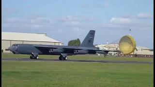 Boeing B-52 Drogue Parachute Landing at RAF Fairford by Ed Woolf 737 views 5 months ago 51 seconds