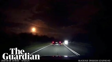 Meteor fireball lights up night sky in Perth, Australia