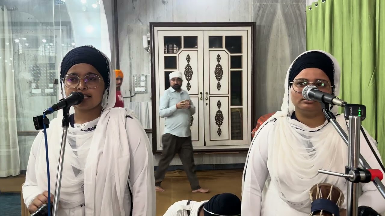 ਹੋਲਾ-ਮਹੱਲਾ 🌸ਧੰਨ ਧੰਨ ਸ੍ਰੀ ਗੁਰੂ ਗੋਬਿੰਦ ਸਿੰਘ ਜੀ 🌸👏