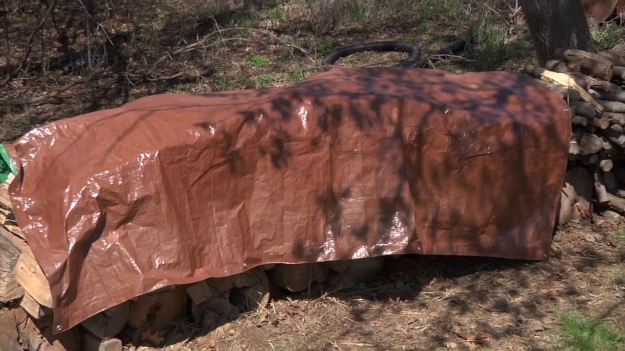 Roughneck 3.4Oz. HeavyDuty Woodpile Tarp Brown/Green, 8ft. x 32ft