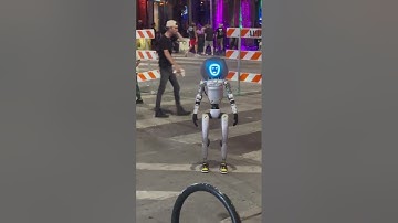 robots #robotsontiktok #robotics #austinrobot #comedyroast #Rizzbot