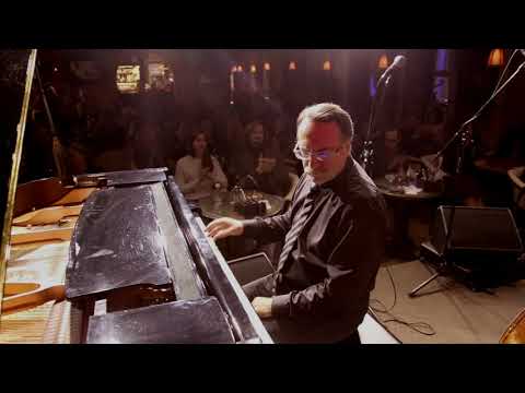 видео: Daniil Kramer Trio Live at Esse Jazz Club part 2